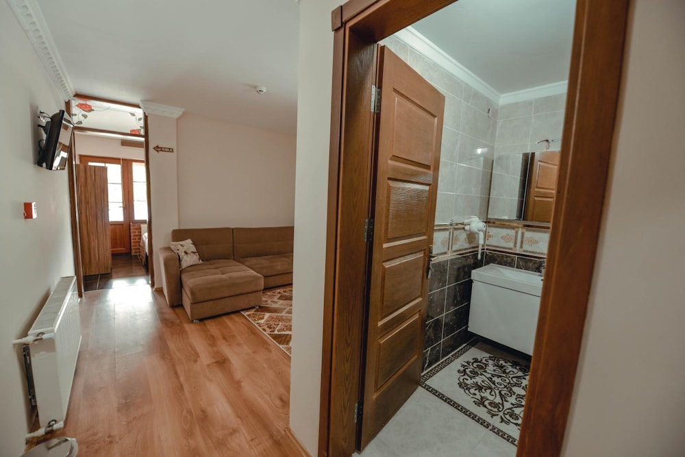 Aygun Suites Hotel & Bungalow Uzungol 50/50