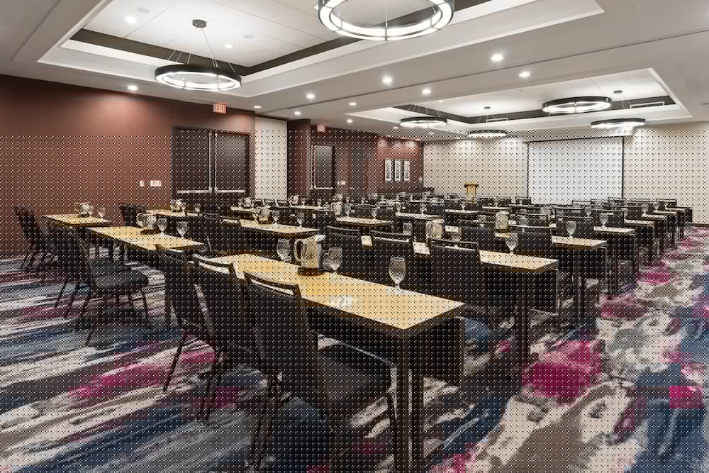 Courtyard By Marriott Miami Downtown 51/52