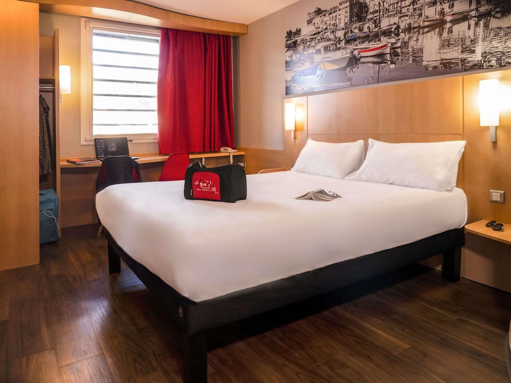 ibis Cannes Mandelieu 23/76