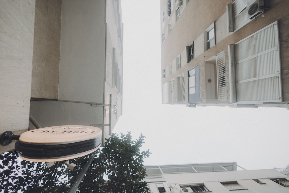 MB CITY HOTEL 43/43