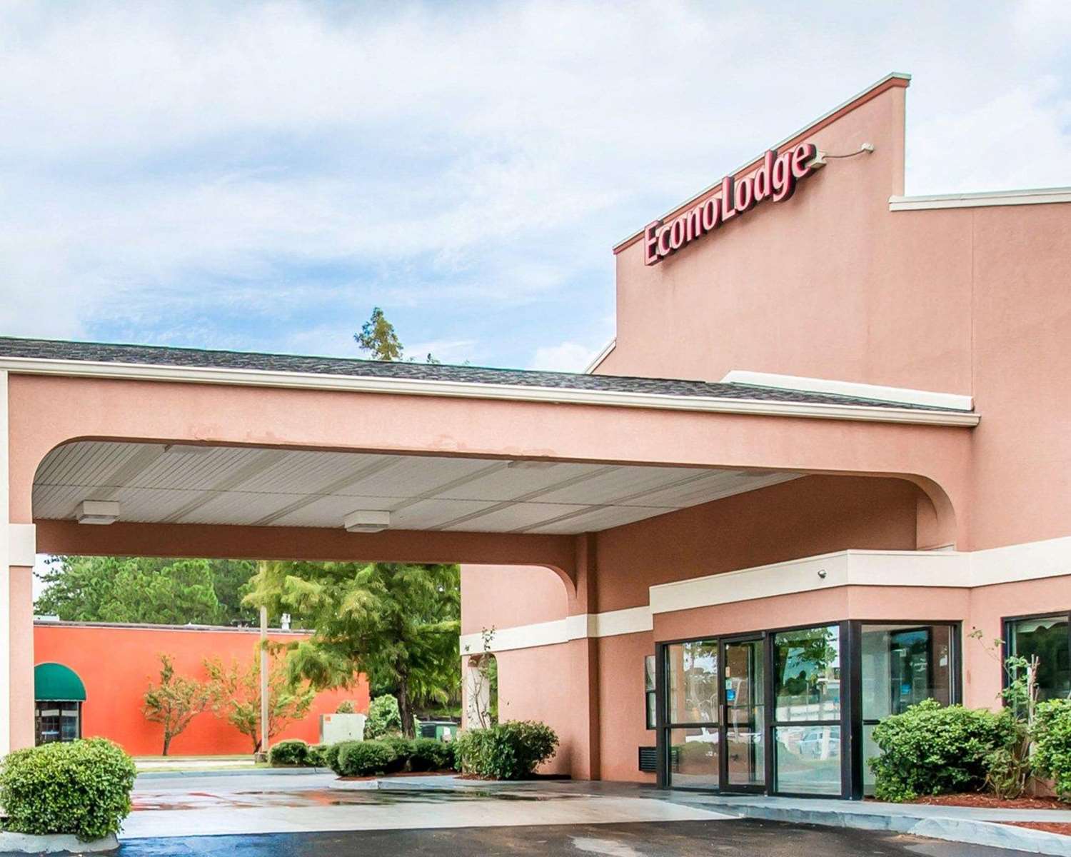 Econo Lodge Dothan West 1/20