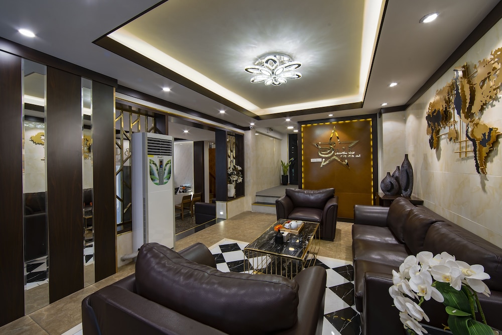 Splendid Holiday Hotel 32/50