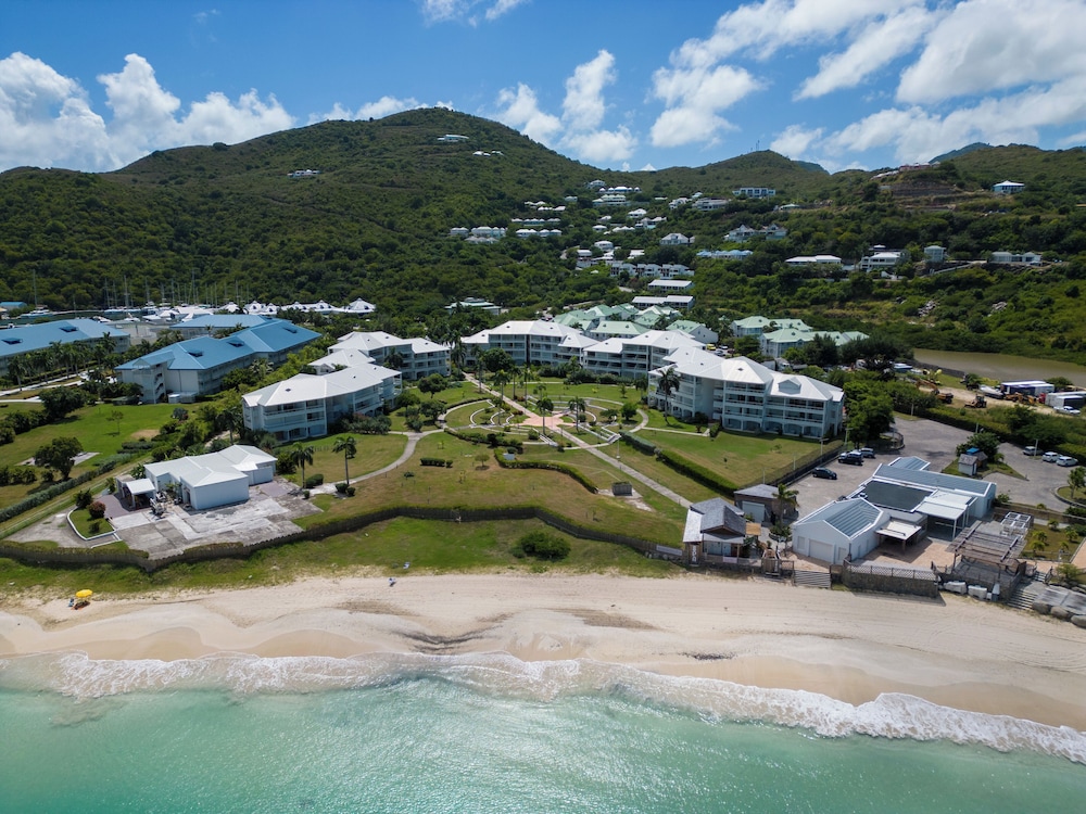 Anse Marcel Beach Resort 43/50