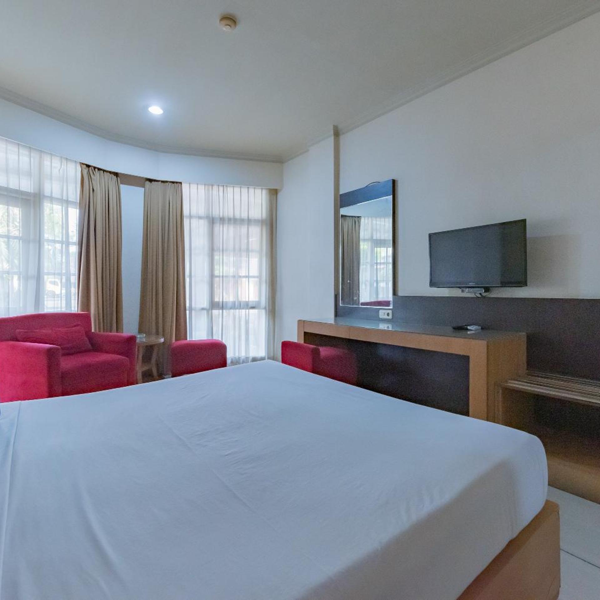 Crown Hotel Tasikmalaya 22/54