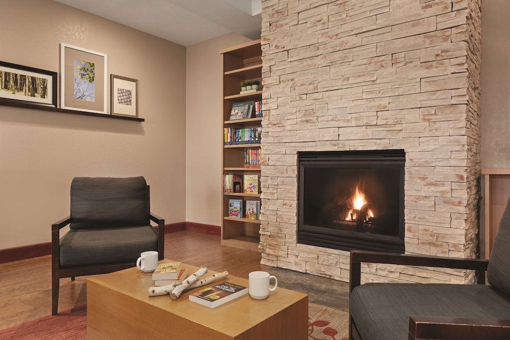 Country Inn Suites By Radisson Willmar Mn 25/39