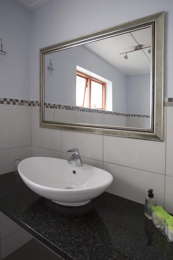 Inn2Wilderness Guesthouse 45/49