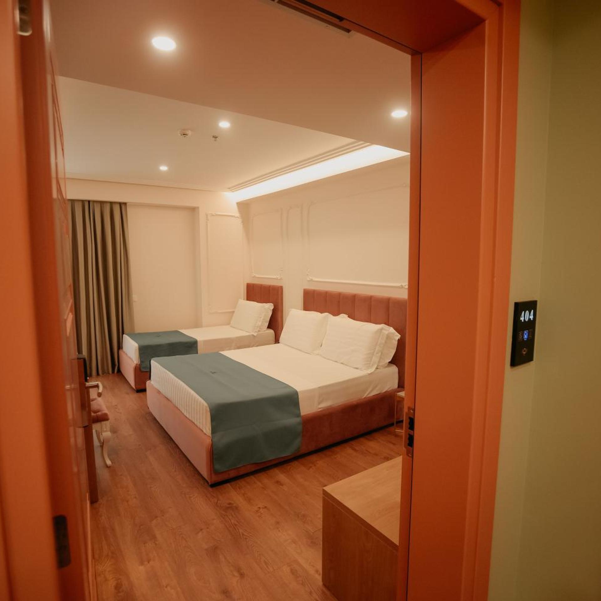 Martiness Hotel 40/92