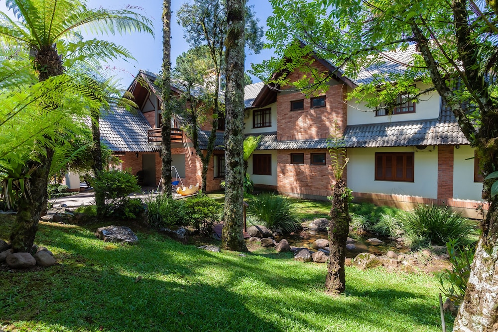 Tri Hotel Lago Gramado 45/50