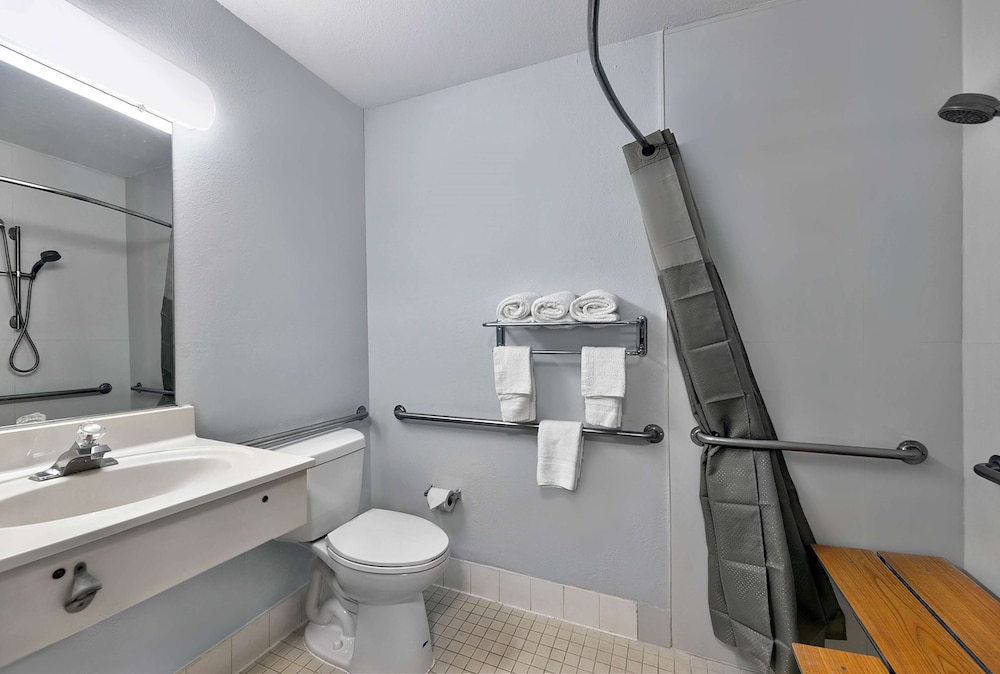 Studio6 North Richland Hills, TX - Fort Worth 38/38