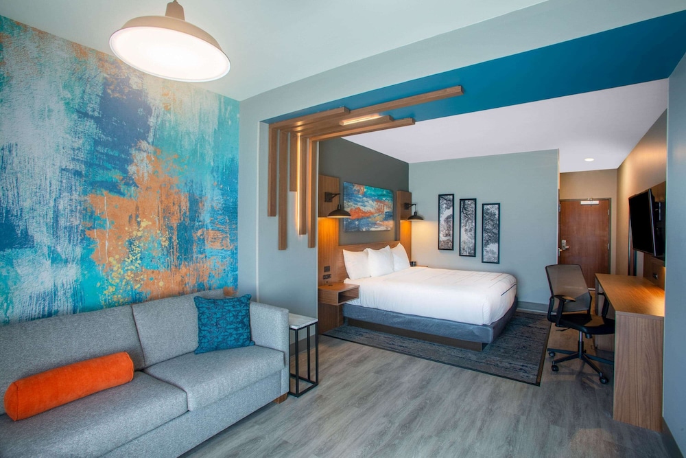 La Quinta Inn Suites By Wyndham Oxford 11/47