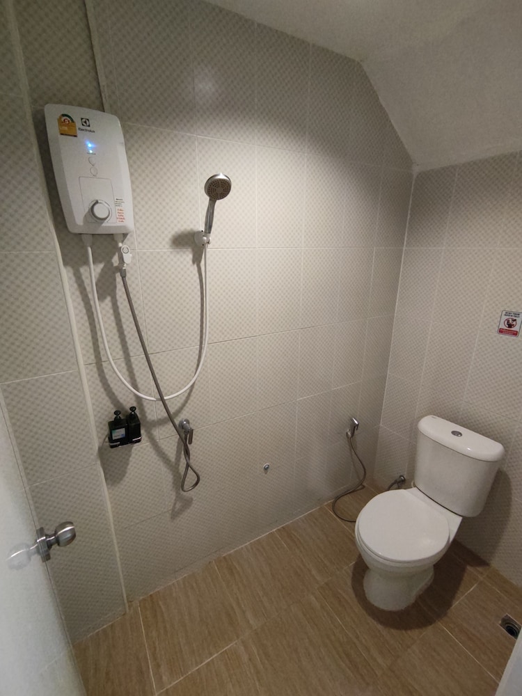 Life Hotel Rong Khun 16/19