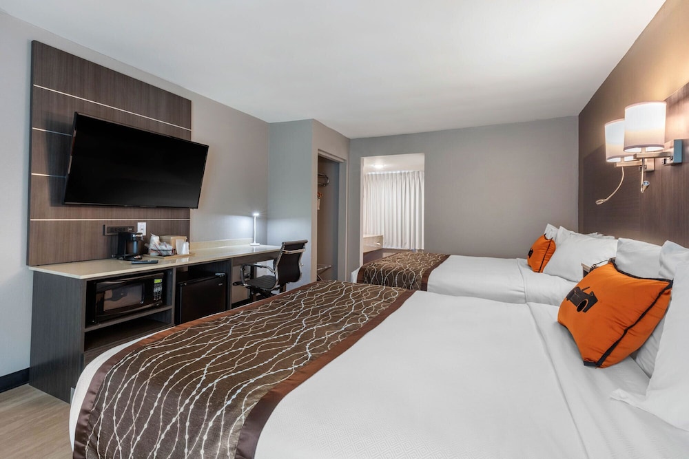 VetteCity Hotel 3/21