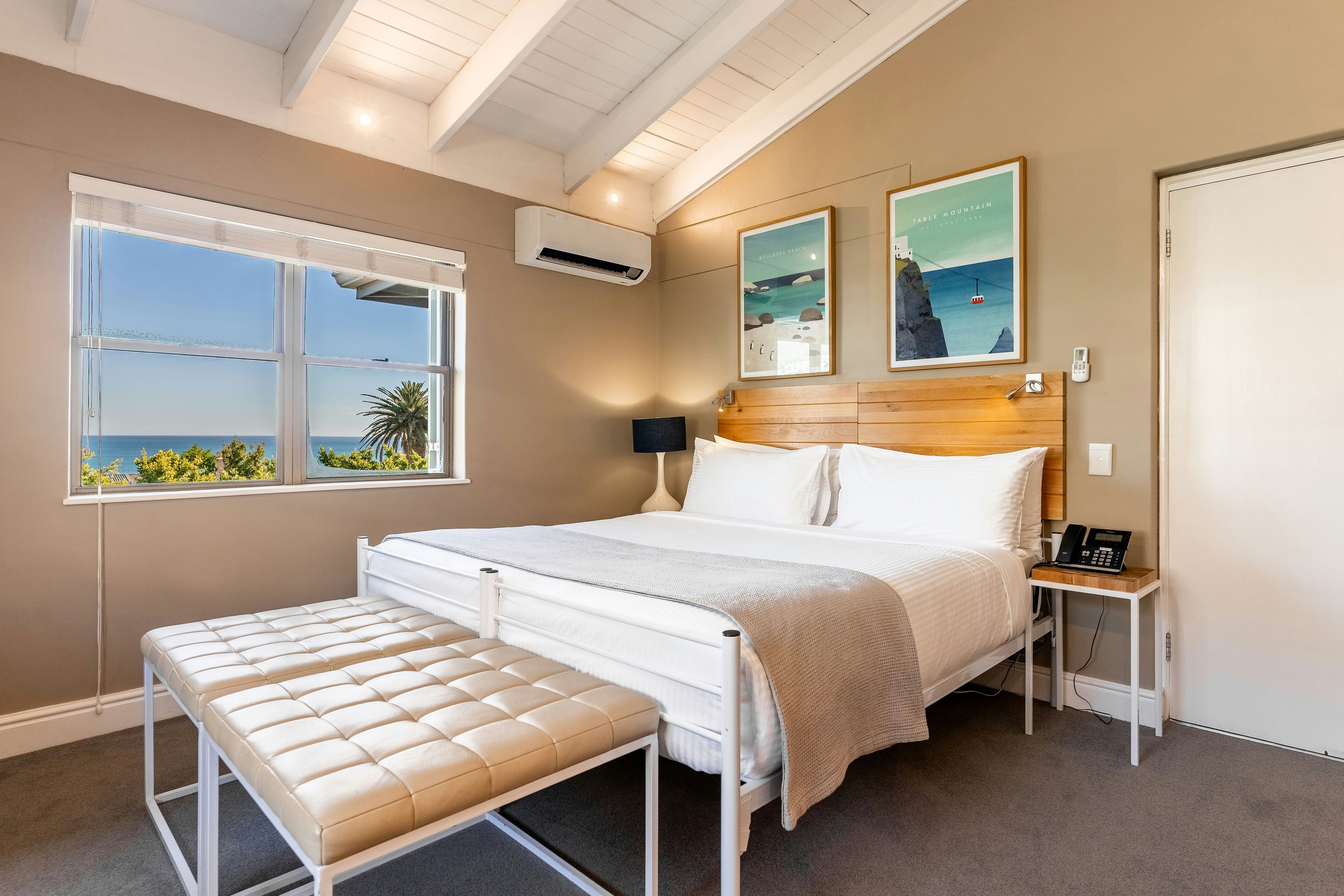 Camps Bay Retreat 23/64