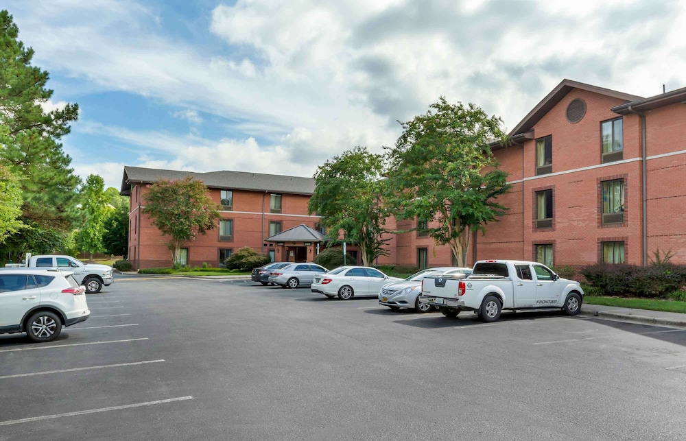 Extended Stay America - Raleigh - Cary - Regency Parkway S 40/47