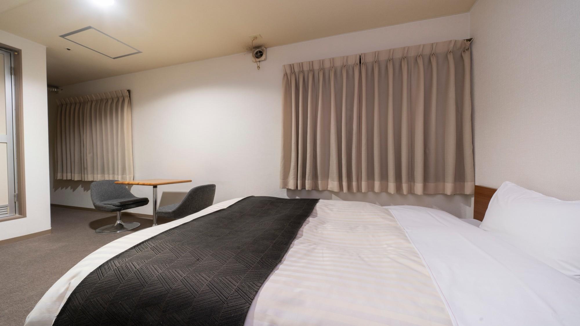 Semi Room, Standard, Semi Double Bed, Small, Smoking
