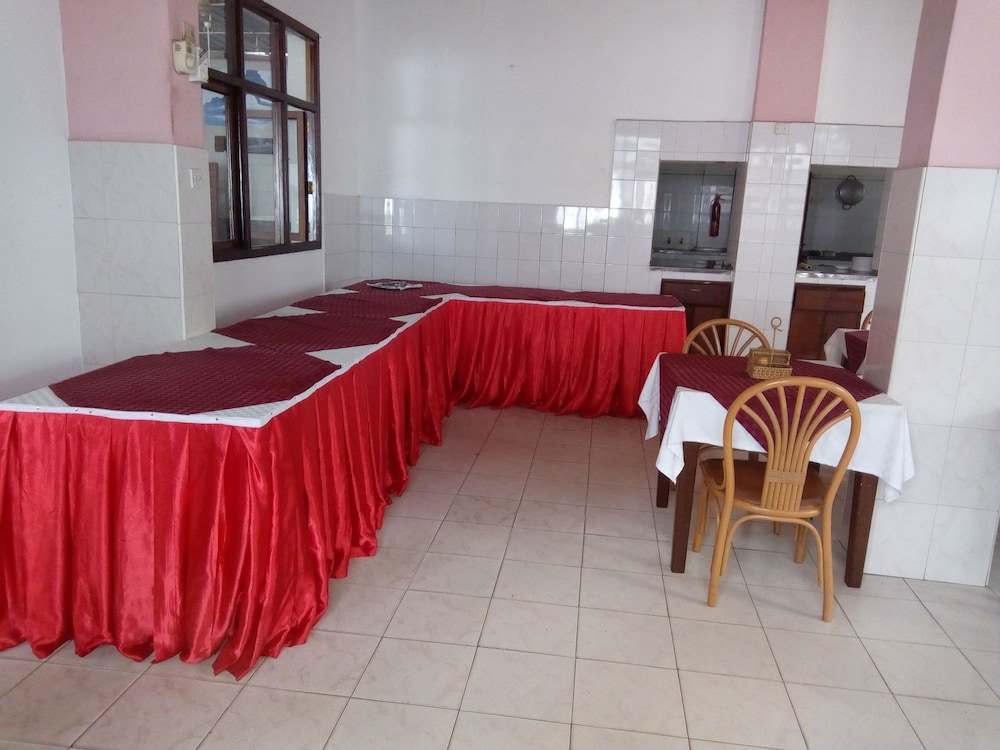 Hotel Dorse 12/17