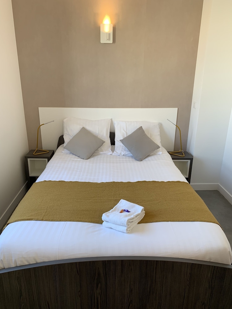 Moov Appart Hotel Clichy 10/42