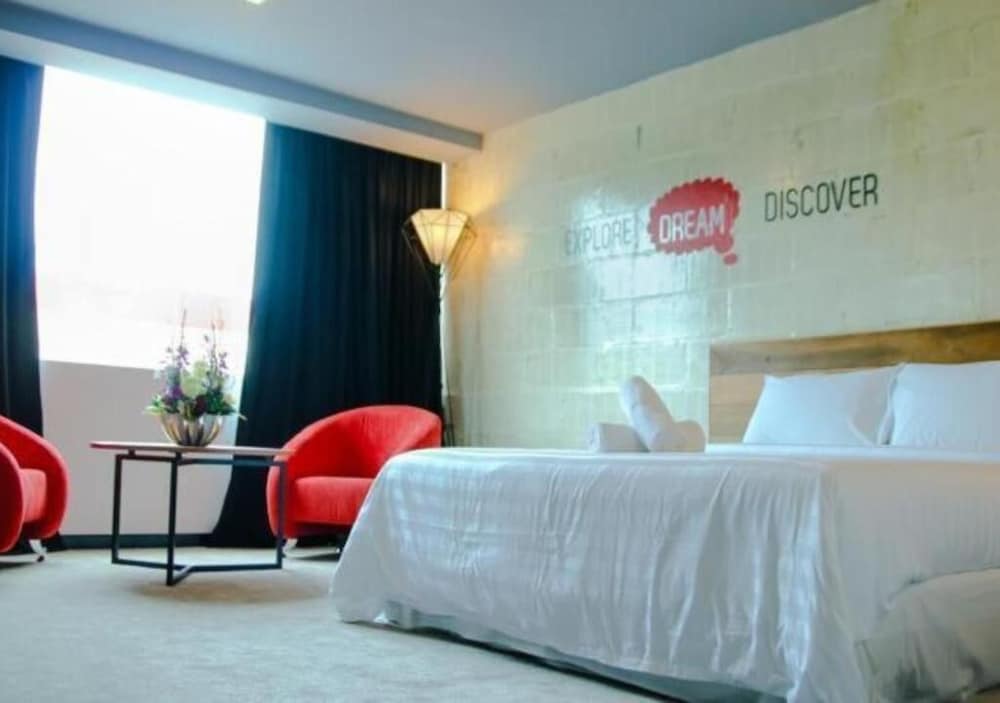 Hotel Regal Vista 24/48
