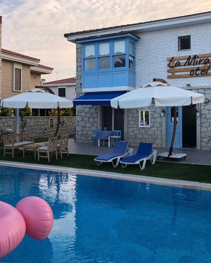 La Mira Otel 37/43