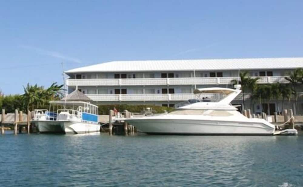 Flamingo Bay Hotel And Marina 4/51
