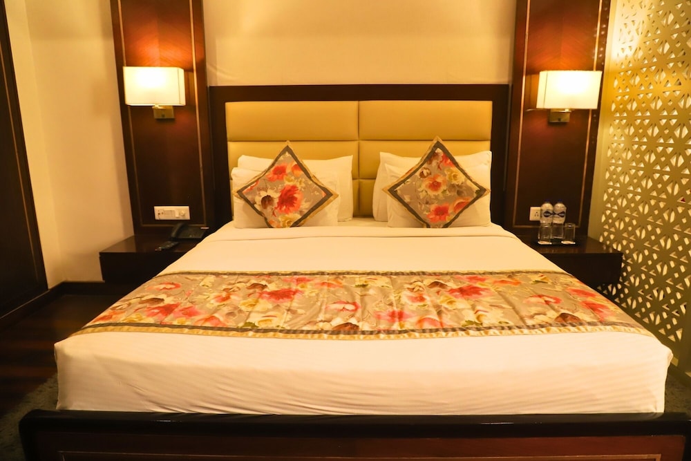 Hotel Natraj 17/35