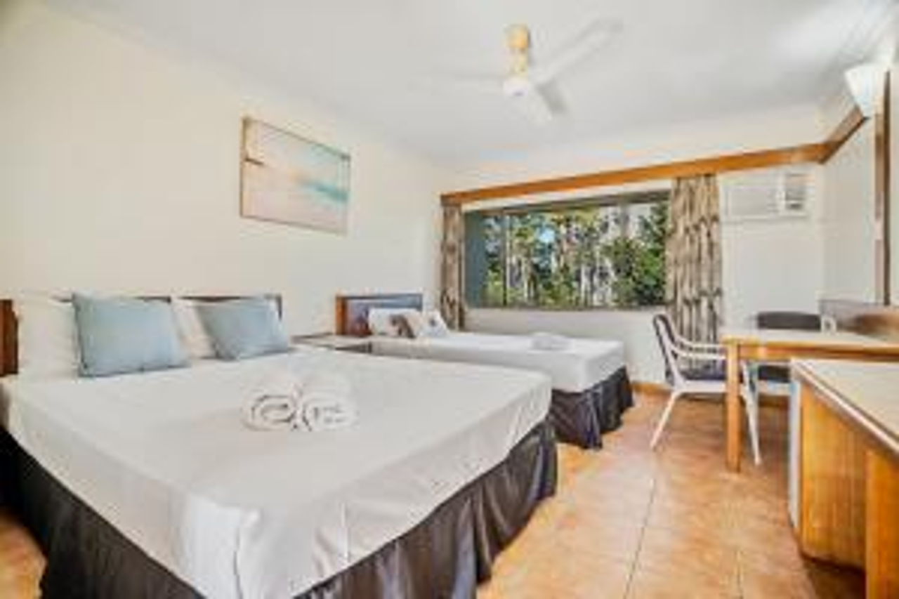 Room at The Reef Motel, CAIRNS