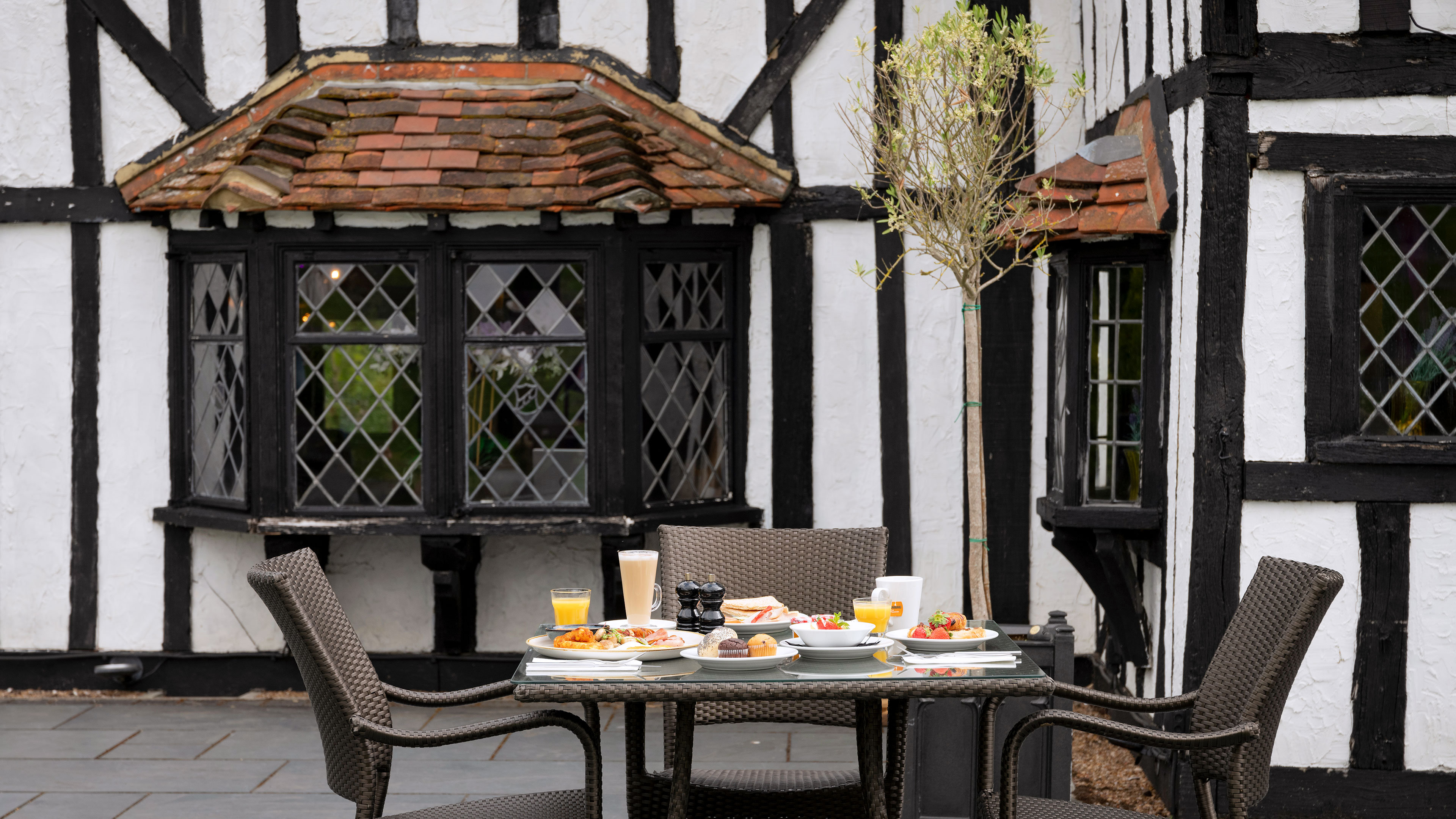 DONNINGTON MANOR HOTEL 22/31