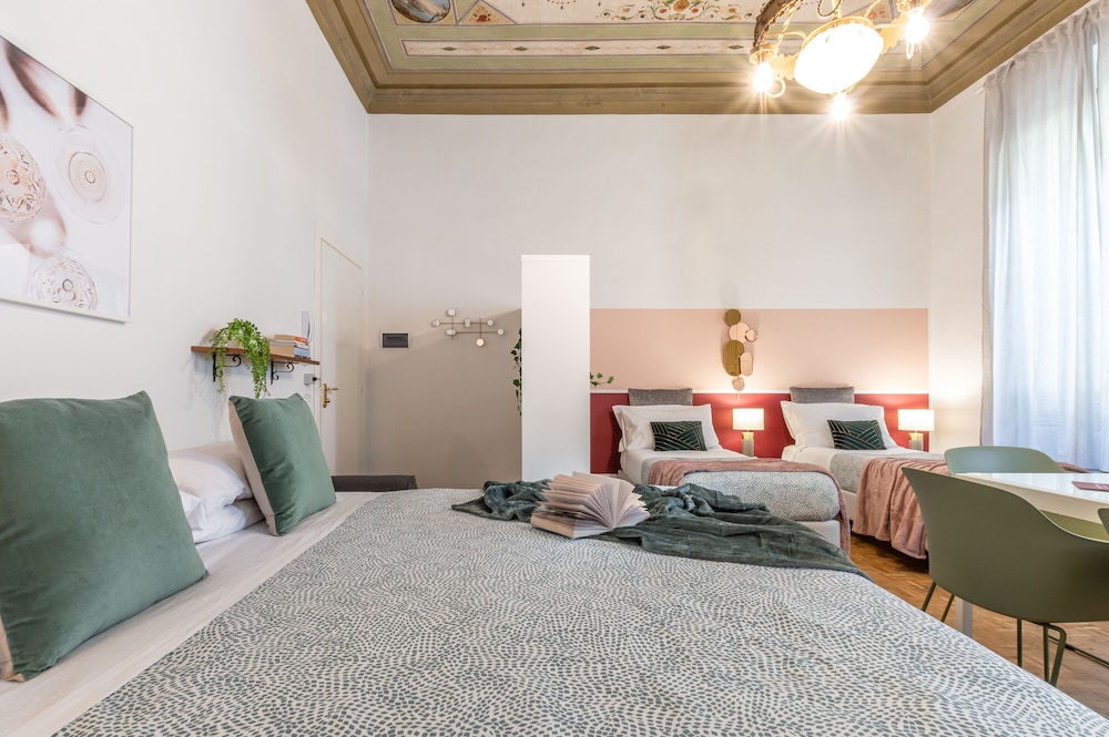 Wine Apartments Florence Pinot 40/47