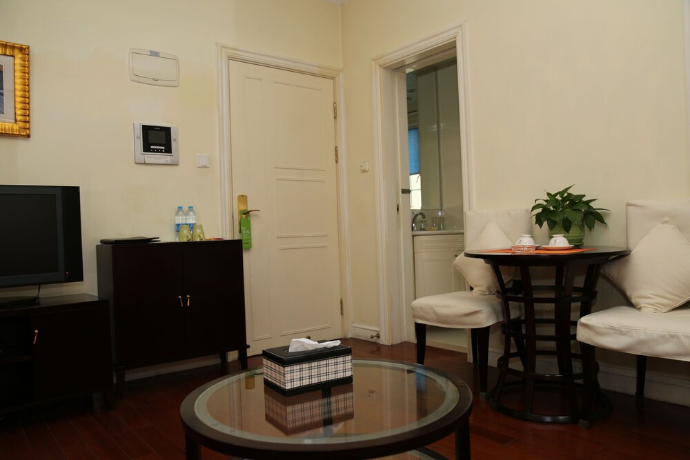 Ladoll Service Apartment 50/71