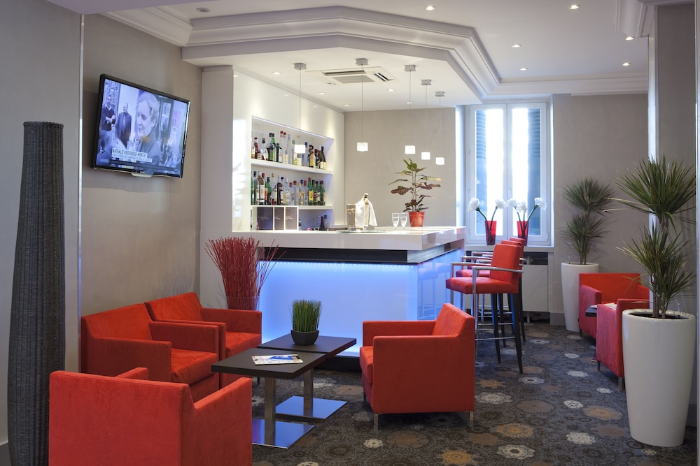 Hotel Annecy Allobroges 46/60