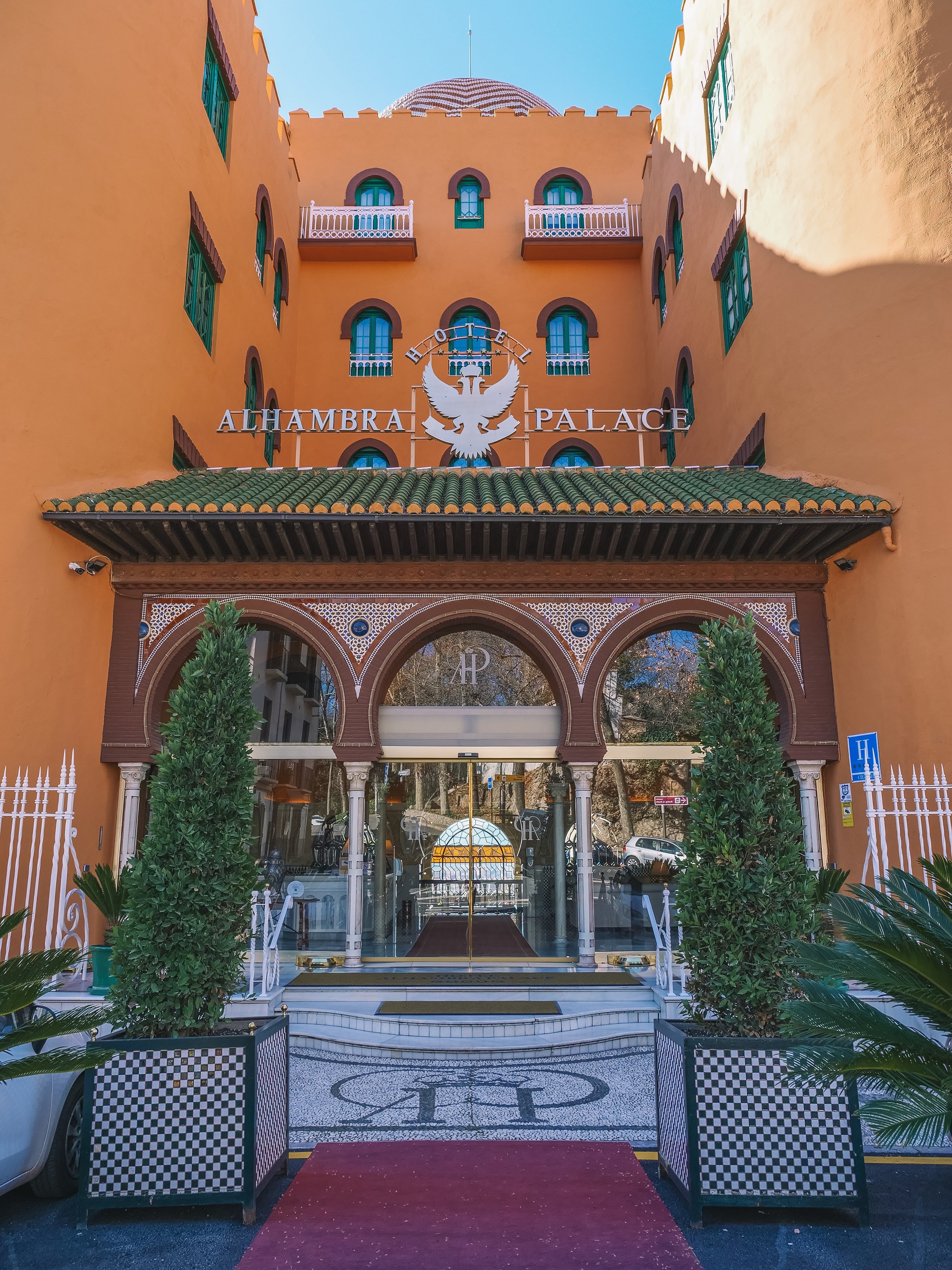 Alhambra Palace Hotel 7/60