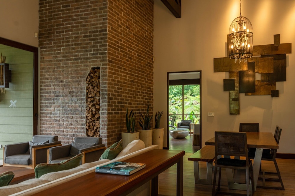 El Silencio Lodge and Spa 45/58