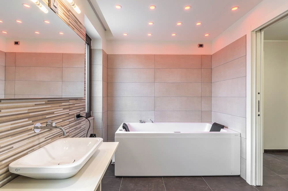 Lual Bleisure Hotel 30/43
