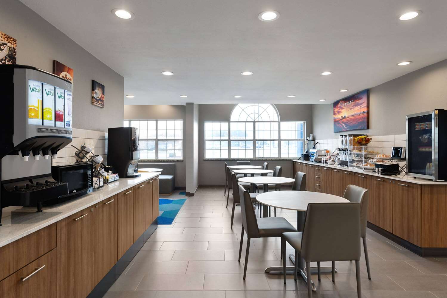Microtel Inn & Suites by Wyndham Independence 22/29