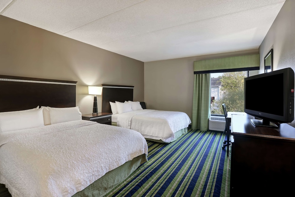 Hampton Inn Atlanta/Woodstock 12/34