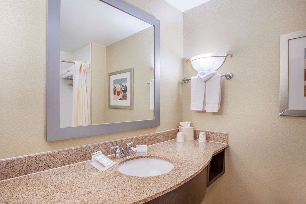 Hilton Garden Inn South Padre Island 23/76