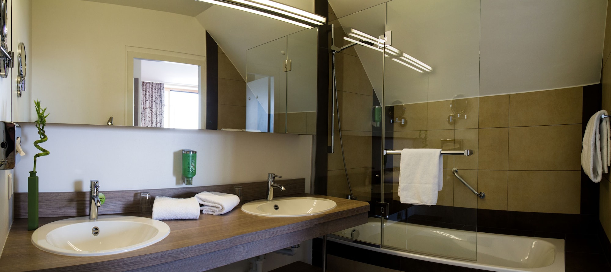 JUNIOR SUITE, DOUBLE BED