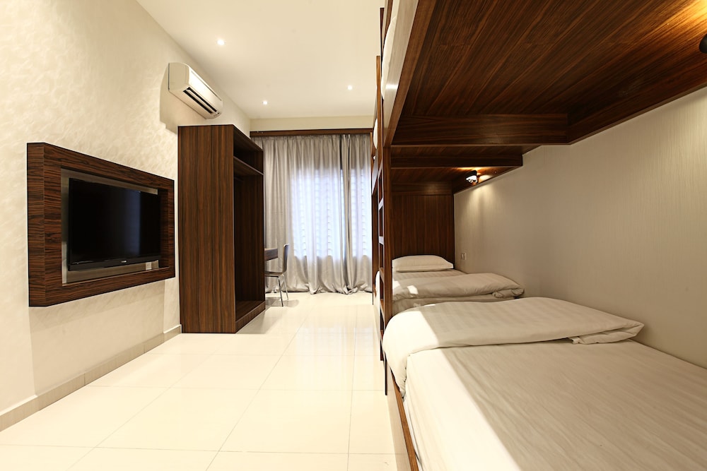 SRI ENSTEK HOTEL 25/53