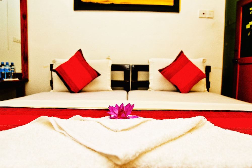 Thilaka City Hotel 16/44