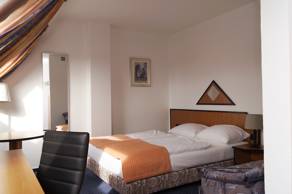 Trip Inn Kongresshotel Rodgau 23/70