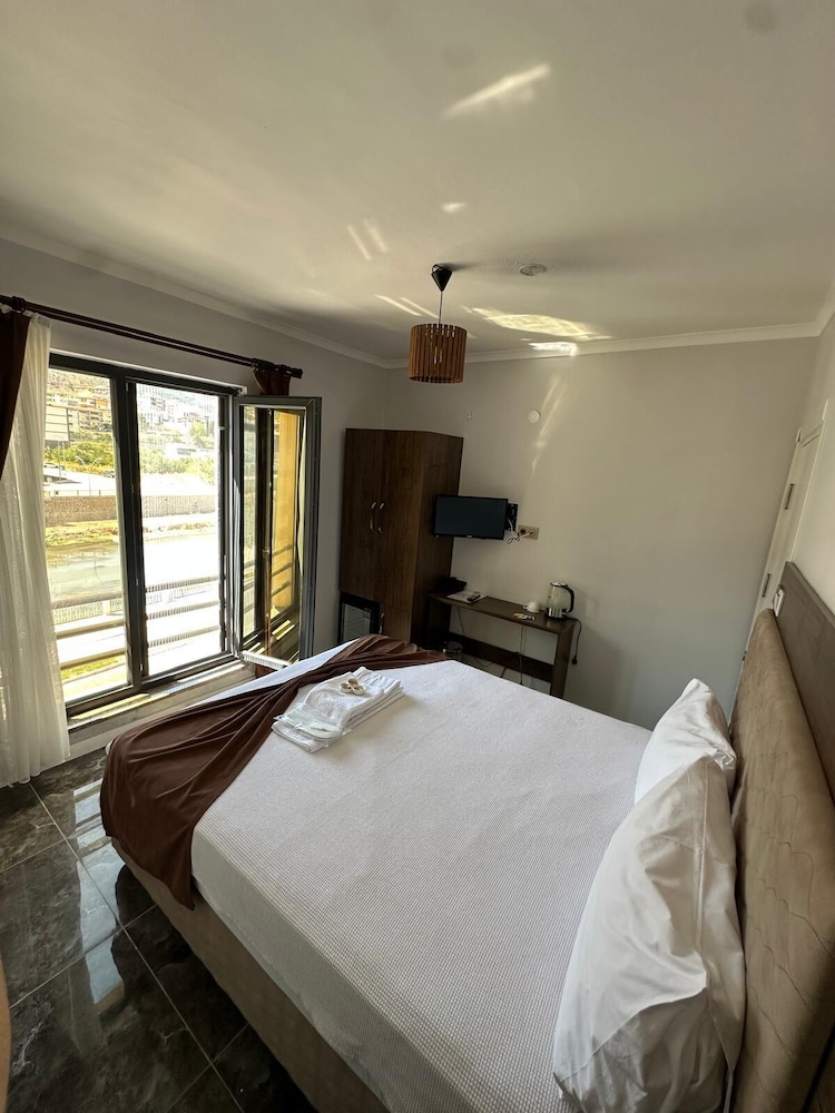 Kehribar Otel & Cafe Restaurant 4/50