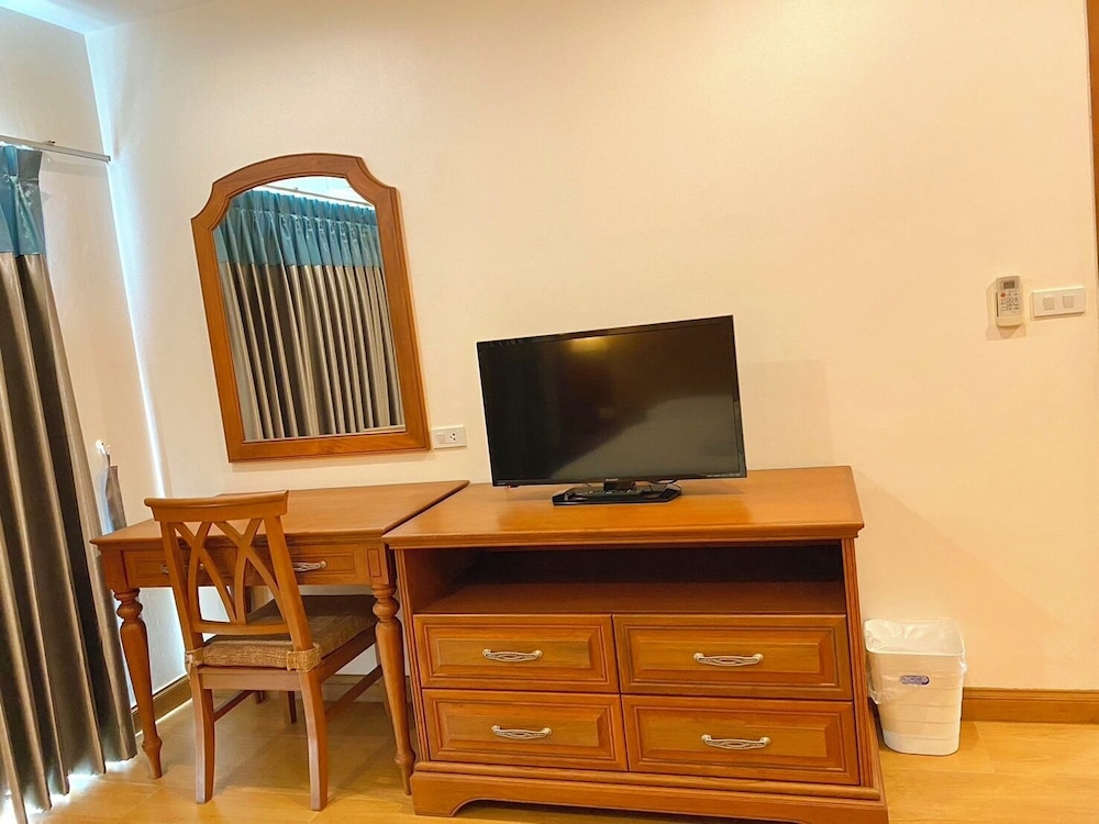 D Hotel Pattaya 28/40