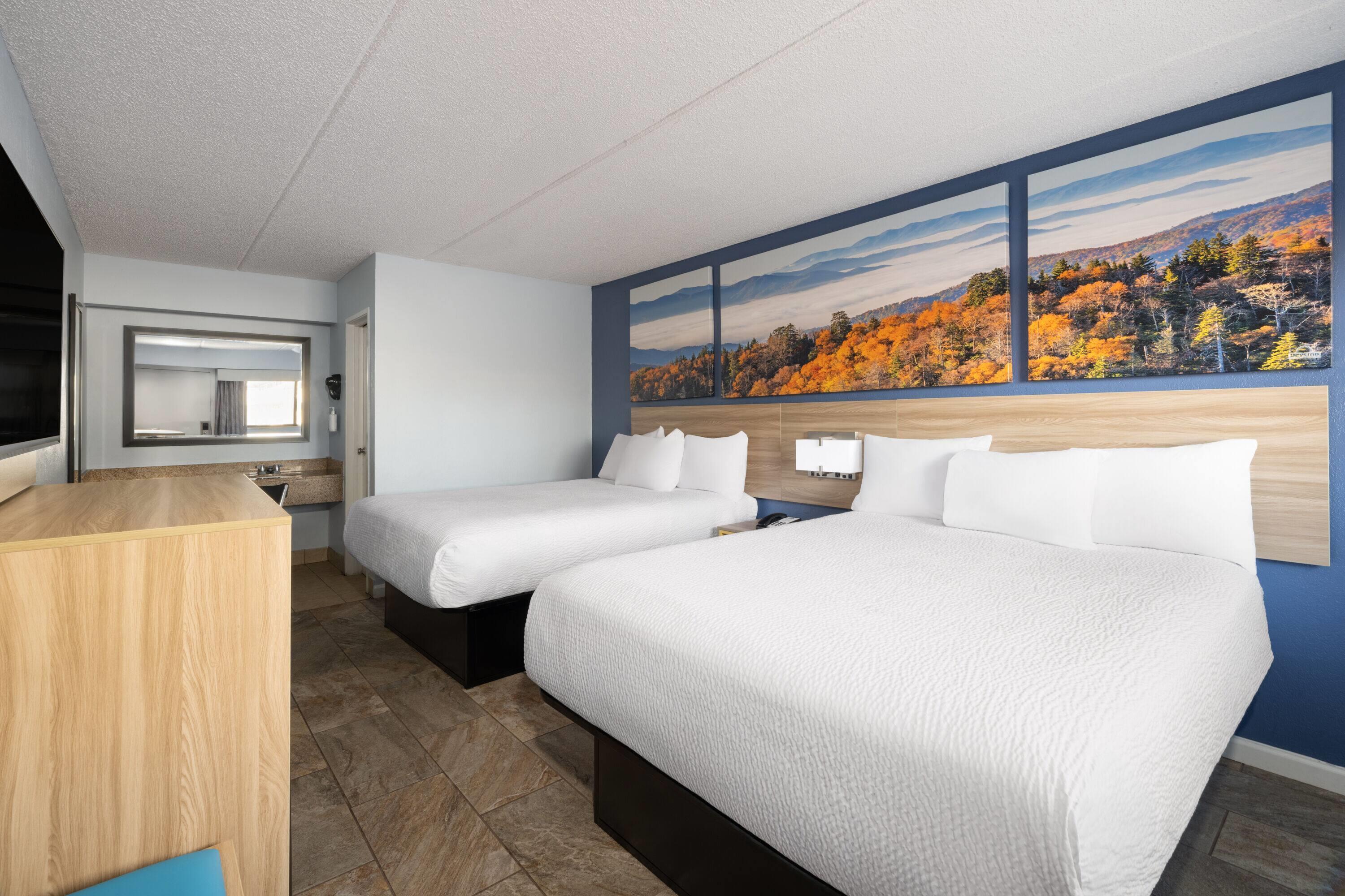 Days Inn by Wyndham Charlotte University 9/35