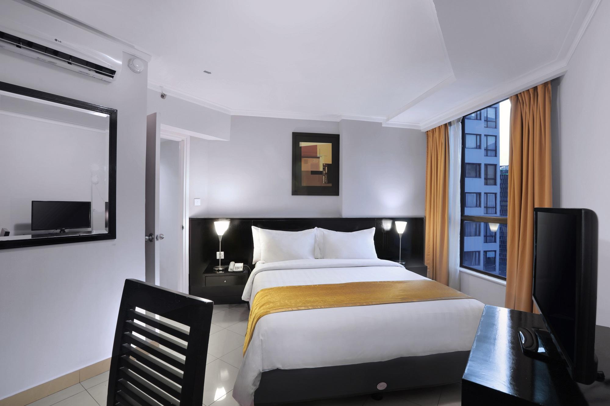 GRAND EXECUTIVE SUITE