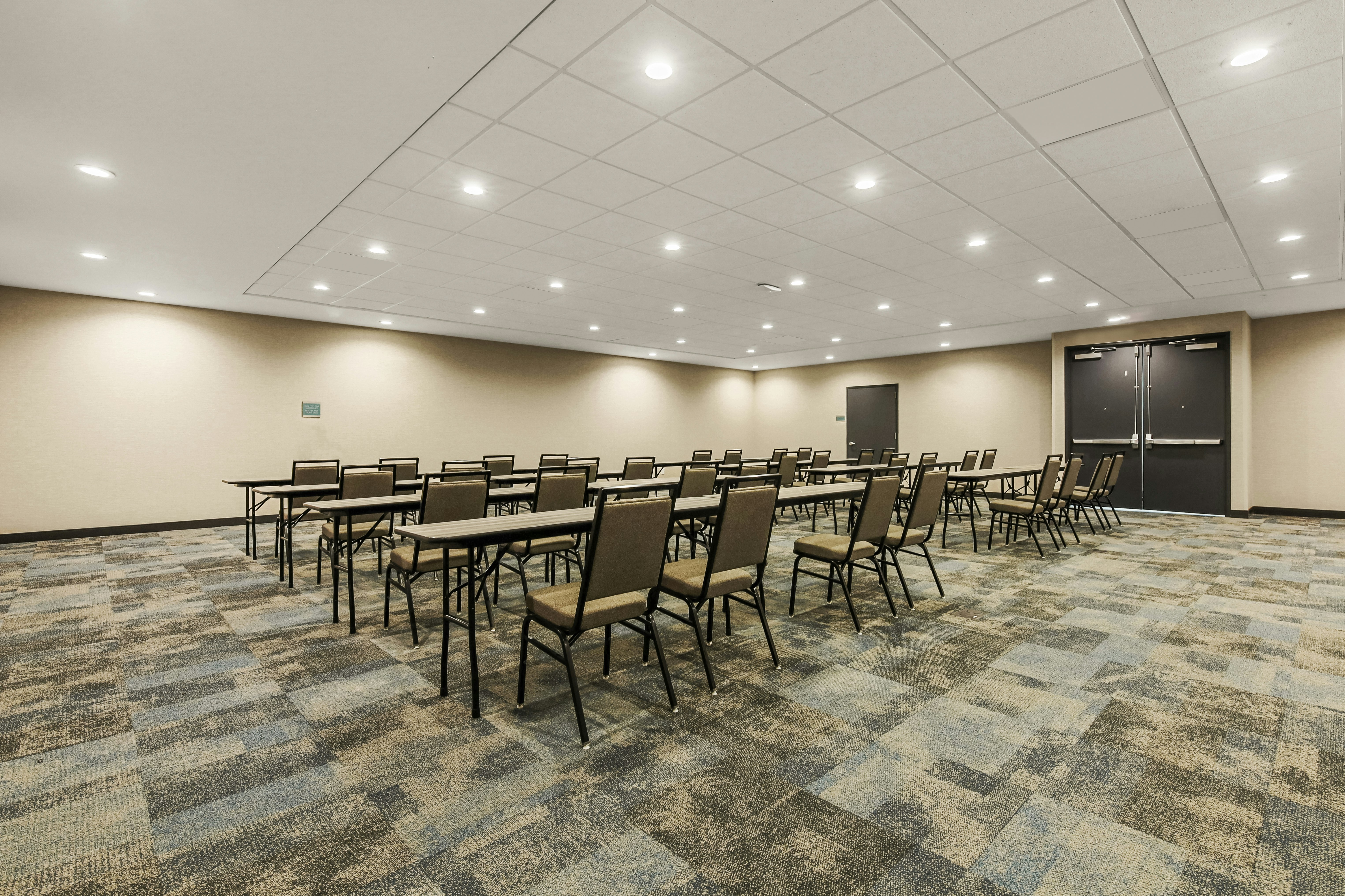 Home2 Suites by Hilton Cookeville 24/30