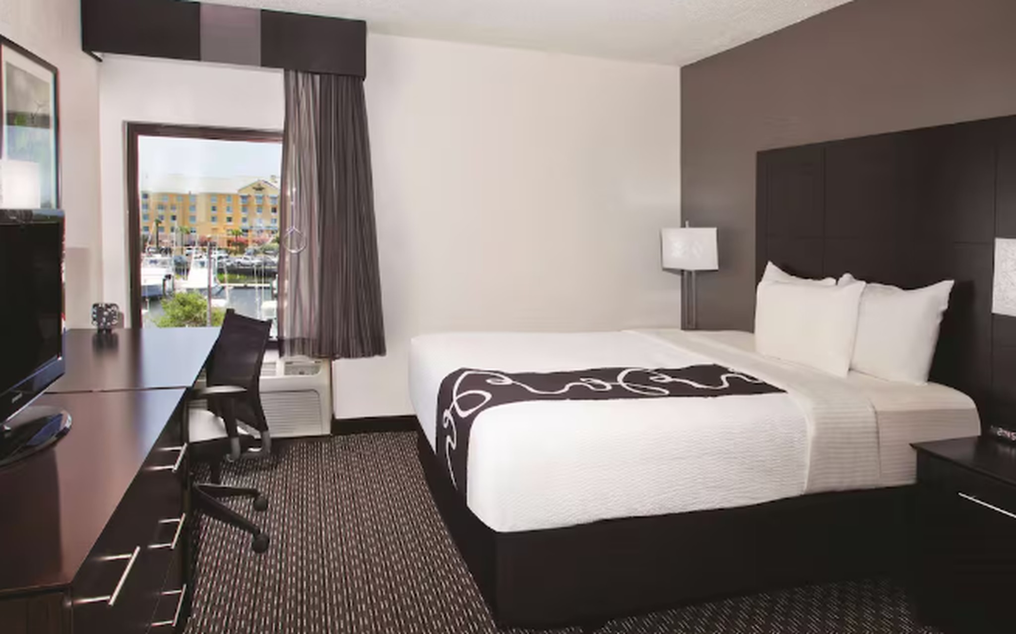 Room, Queen Bed