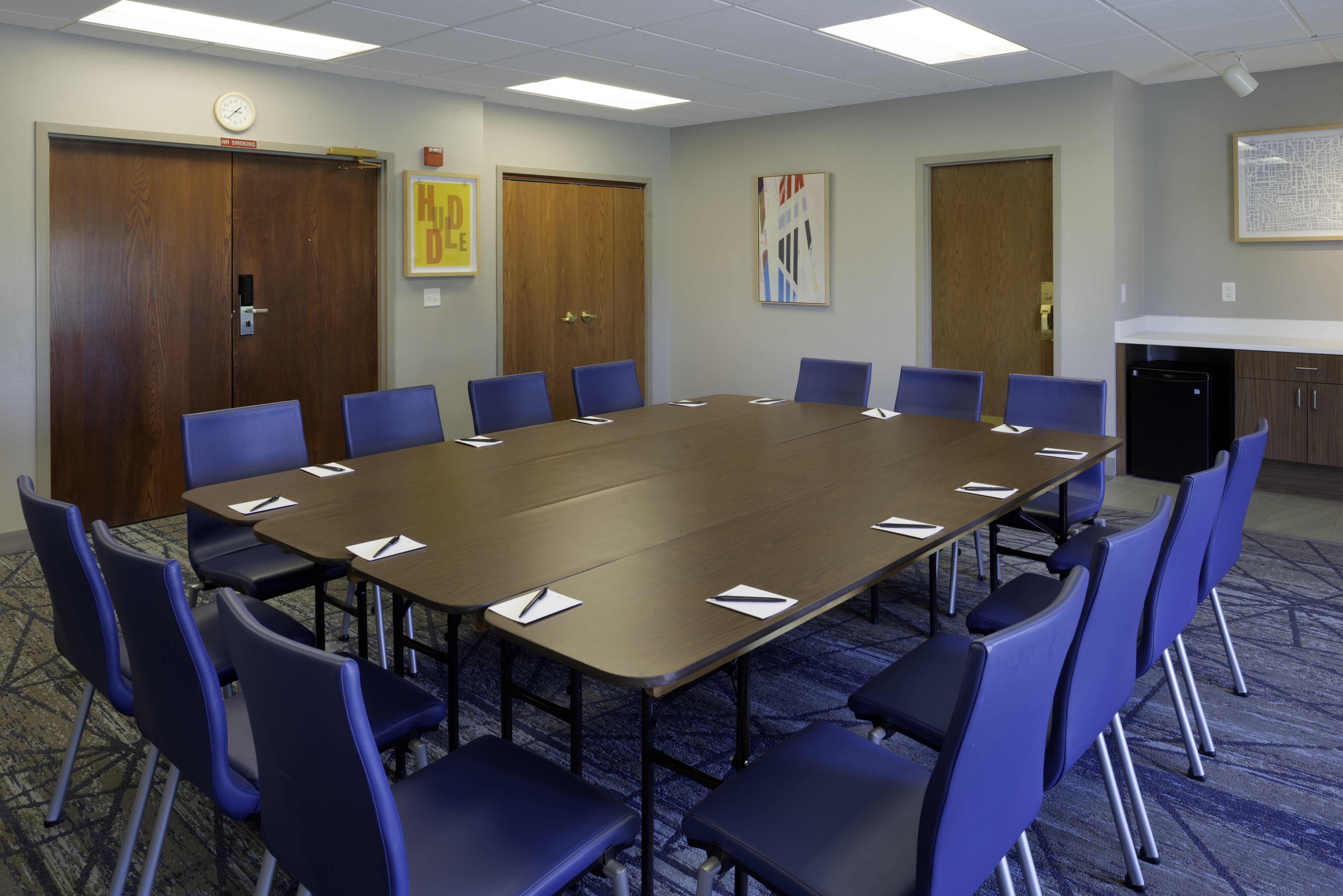 Holiday Inn Express Hotel Suites Fort Atkinson 68/74