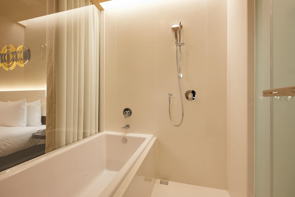 غرفة ديلوكس ركنية بسريرين منفصلين، MGH Mitsui Garden Hotel Taipei Zhongxiao 2/3