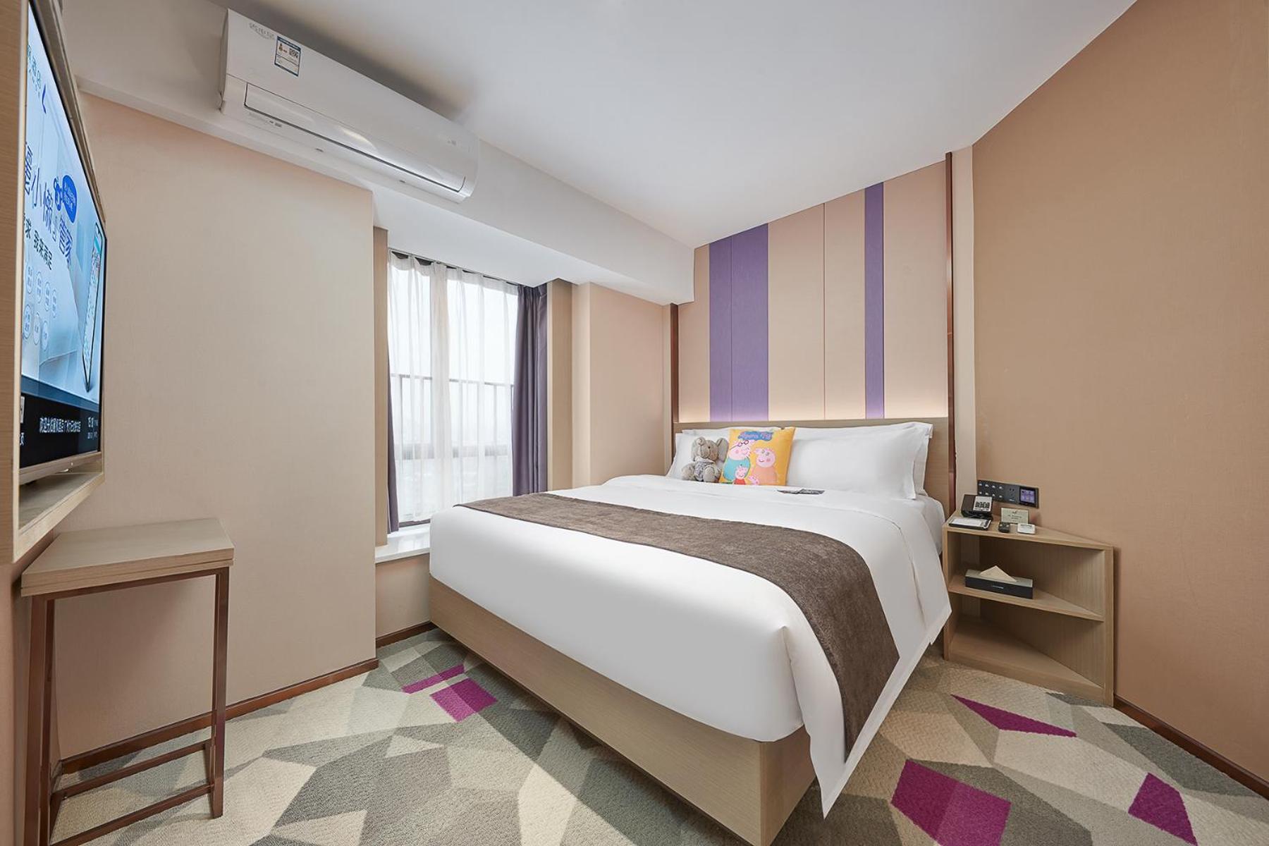 Lavande Hotel (Guangzhou Panyu Hanxi Changlong Dashi Subway Station Store) 10/28