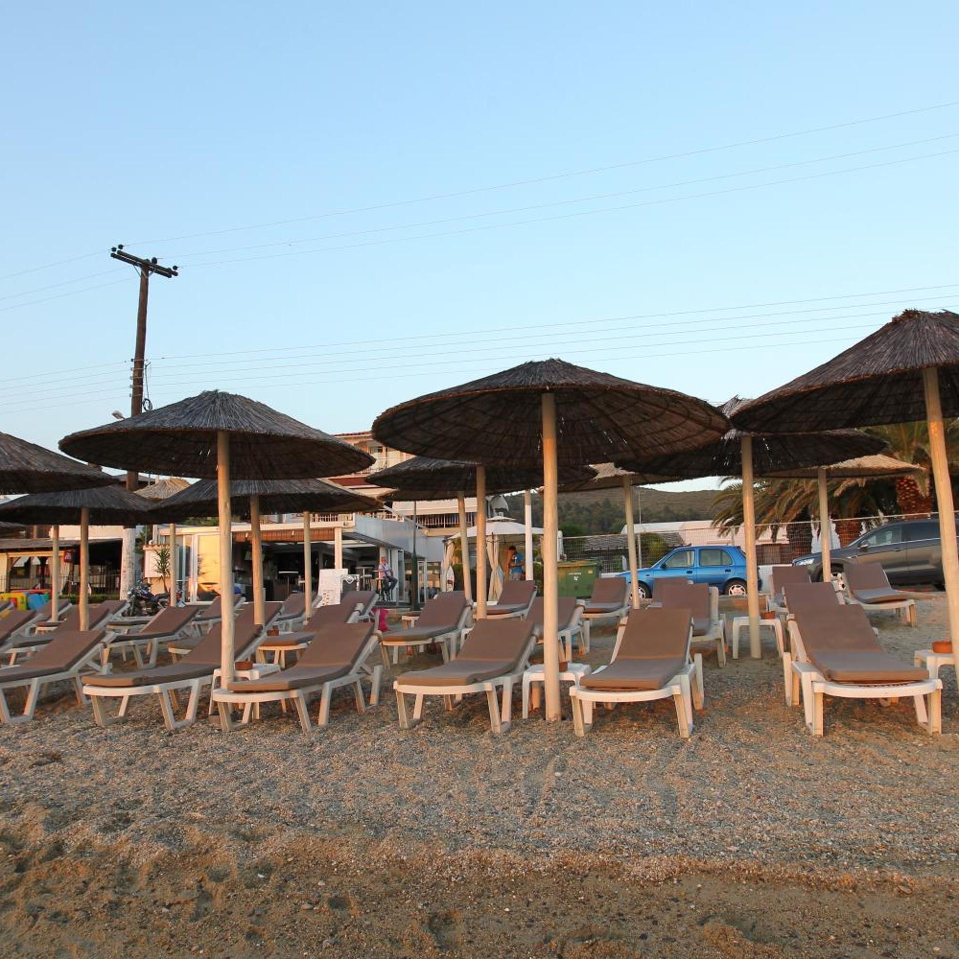Meliton Inn Hotel & Suites 50/57